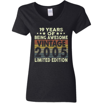 19 Years Of Being Awesome Vintage 2005 Limited Edition Shirt 19th Birthday Gifts Shirt Women's V-Neck T-Shirt