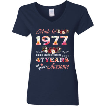 Made In 1977 Limited Edition 47 Years Of Being Awesome Floral Shirt - 47th Birthday Gifts Women Unisex T-Shirt Women's V-Neck T-Shirt