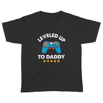 Leveled Up To Daddy 2023 Funny Soon To Be Dad 2023 T-Shirt